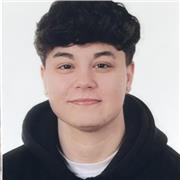 Profesora apta para dar clases de todas las materias (matematicas, filosofía, historia, etc) a niños/as de primaria y ESO